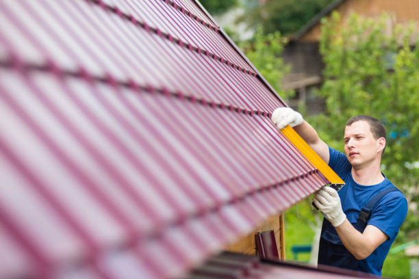 master on repair of roofs makes measurements tool