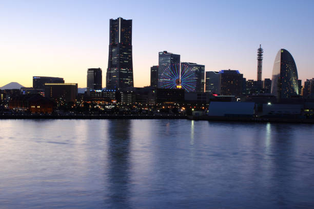 istock Japan skyline at Yokohama city 658390764
