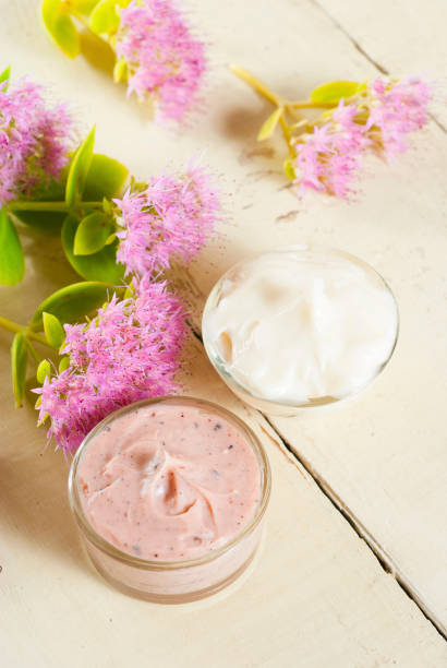 istock Thick leaf flower and health care creams 658400574