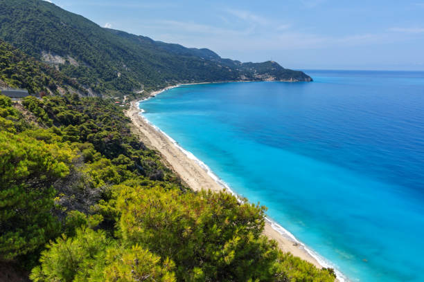 istock Panoramic view of Kokkinos Vrachos Beach with blue waters, Lefkada, Greece 658463172