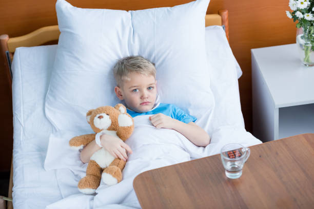 istock Little boy in hospital 658517180