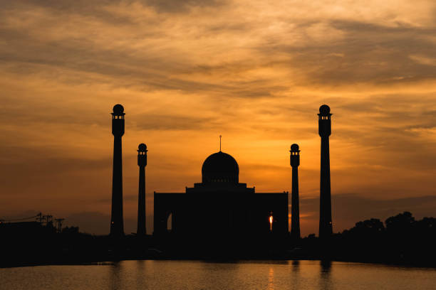 istock Beautiful mosque in sunset 658517194