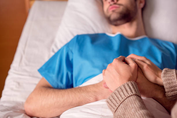 istock Sick man in hospital 658534336