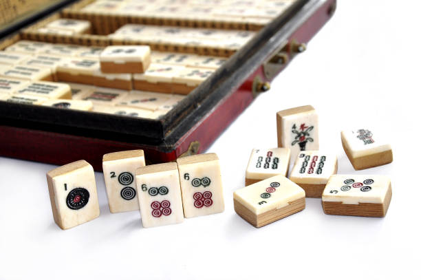 istock Box of old Mahjong tiles 658571898