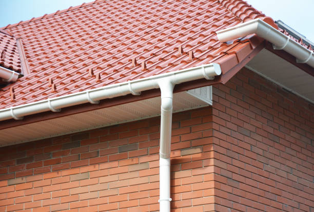 istock House Problem Areas for Rain Gutter Waterproofing Outdoor. Home Guttering, Roofing Construction, Gutters, Plastic Guttering System, Roof  Tiles, Guttering & Drainage Pipe House Building. 658584110