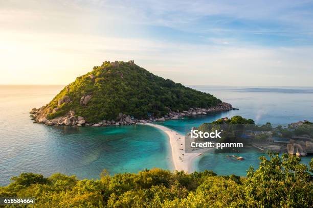 Ko Nang Yuan Foto de stock y más banco de imágenes de Ko Samui - Ko Samui, Koh Tao, Tailandia