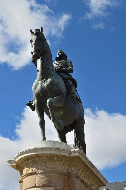 istock Equestrian statue of King Philips III in Madrid 658604504