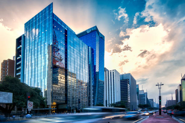 istock Paulista Avenue 658642384