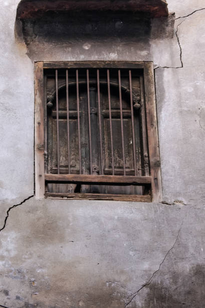 istock old dehli architecture and streets market 658662368