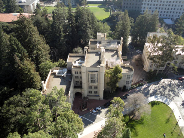 istock Historic Buildings of UC Berkeley Campus 658743298