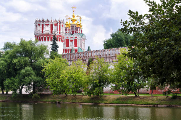 istock View of the Novodevichy Convent in Moscow 658846518