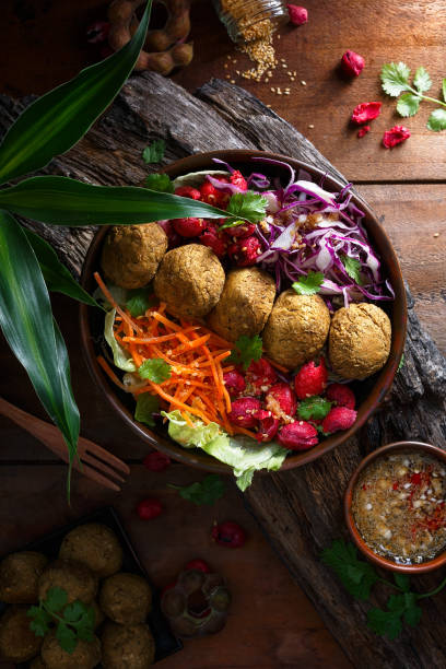 falafels rainbow salad