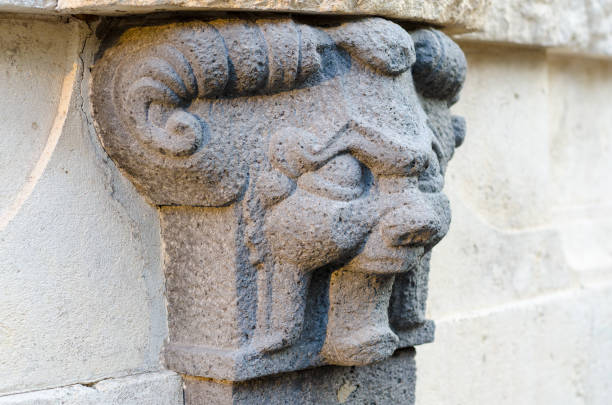istock Stone sculptures of elephants on the wall 659208394