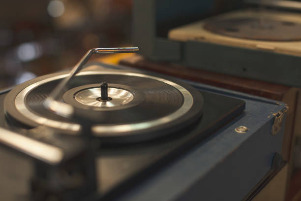 istock Music Vintage Old turntable retro style 659231370