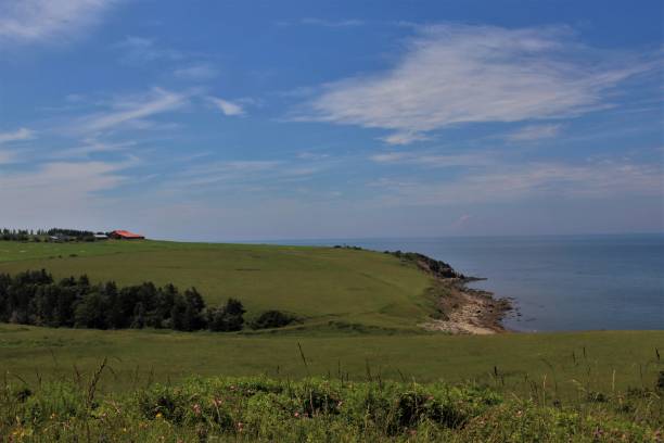istock A Red Barn in the Distance 659772518