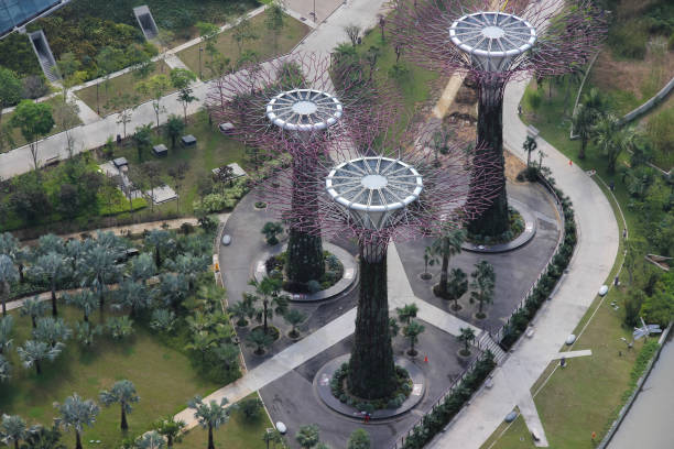istock singapore marina bay and ships 659848406