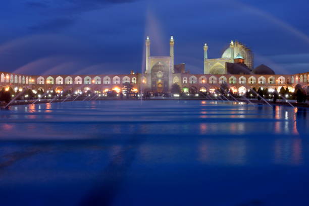 istock Naqsh-e Jahan Square yard, Bazaar,Esfahan, Iran 659925362