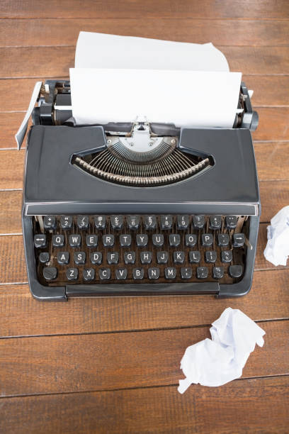 istock Picture of a type writer 659982036