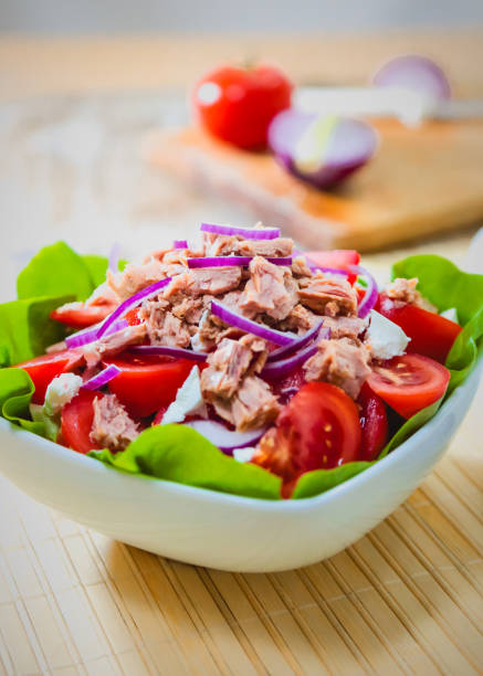 istock Fresh and colorful tuna salad 659987118