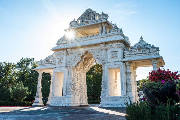 istock BAPS Shri Swaminarayan Mandir of Chicago 660022962
