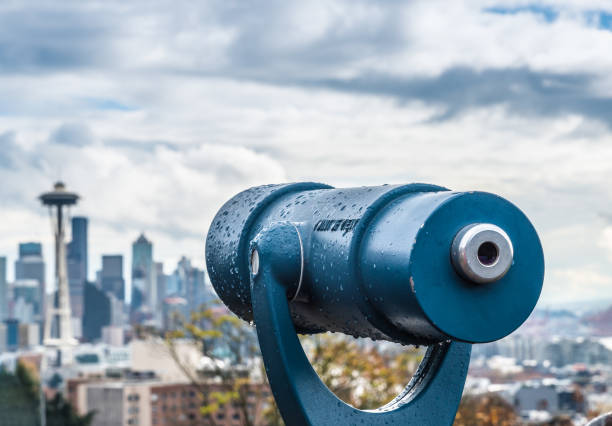 istock Point of view spot to overlook Seattle downtown 660032356