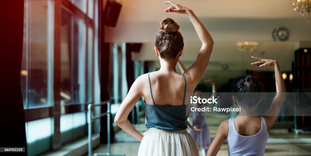 Balletttänzer Ausbildung Schule Konzept - Lizenzfrei Tanzstudio Stock-Foto