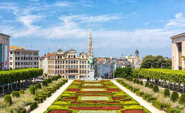 horizonte en bruselas - región de bruselas capital fotografías e imágenes de stock