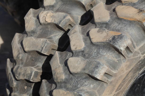 istock Profile of an excavator tire 660351588