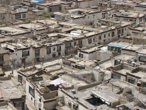 istock Gyantse old town 660409514