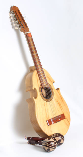 istock Puerto Rican cuatro and maracas 660425146