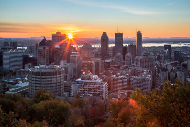 istock Montreal Cityscape at Sunrise, Canada 660560546