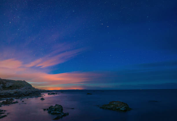 istock Sunset near Varvara at the Black sea 660655548