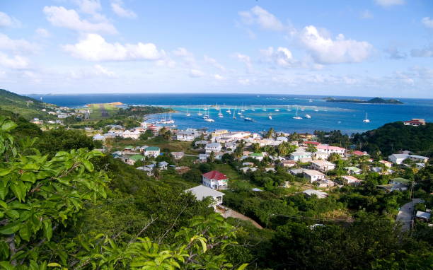 istock Union Island Clifton Bay Grenadines Islands 660674828