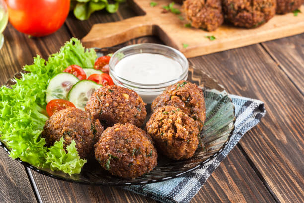 istock Chickpea falafel balls with vegetables 660712070