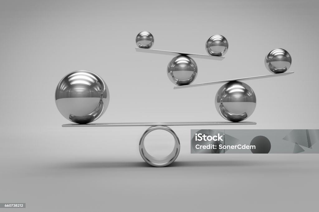 Concept d’équilibre avec des boules de Chrome - Photo de Équilibre libre de droits