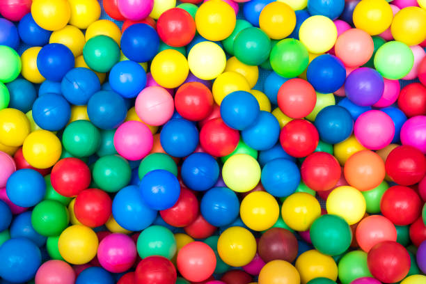 istock Lots of colored balls background 660783226