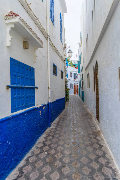 istock A colorful alley 660795950