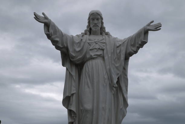 jesús escultura de cristo - christs fotografías e imágenes de stock