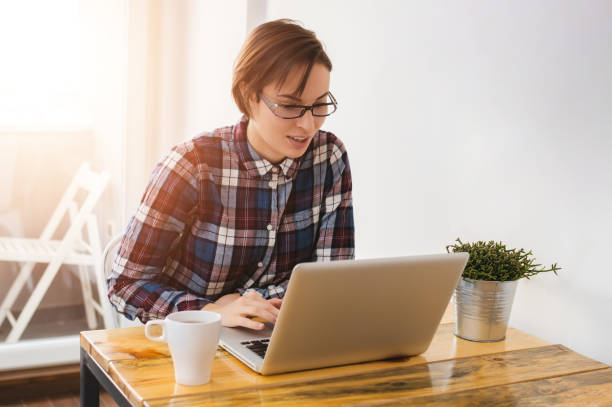 istock Startup girl works at the computer 660895084