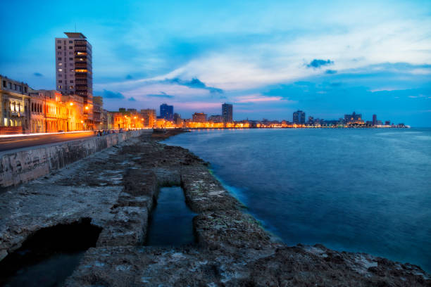 istock Malecon illuminated at Dusk, Havana, Cuba 660982324