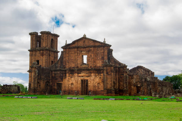 istock Jesuit mission Ruins. 660984226