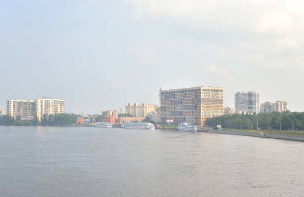istock Embankment Obukhov Defense, 661429948