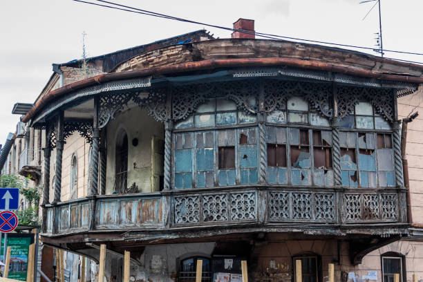 istock Destroyed buildings in Tbilisi 661460092