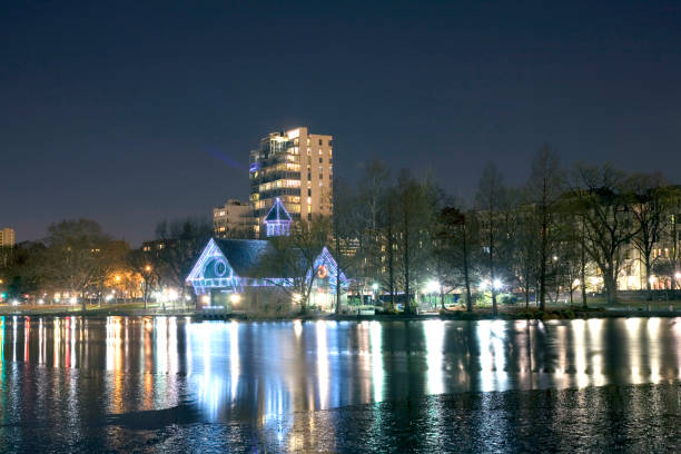 istock Harlem Meer Central Park at night 661471898