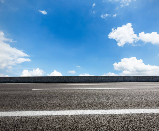 istock Asphalt road and sky scenery 661488440