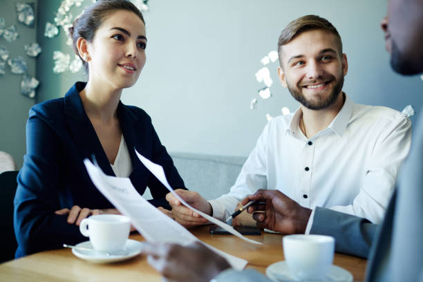 istock Listening to report 661599958