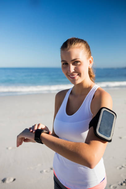 istock Fit woman on the beach 661617742