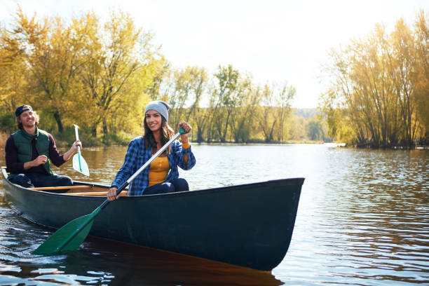 istock He won my heart with a canoe ride 661619220