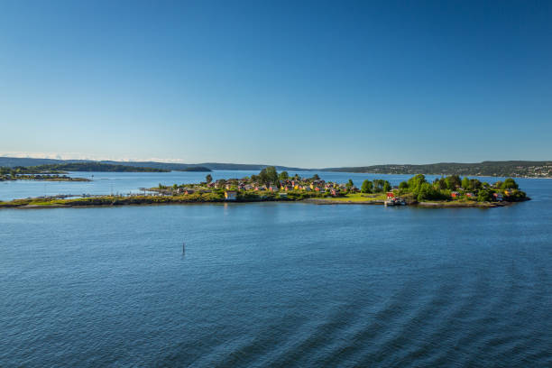 istock Arriving in Oslo from the River 661939664
