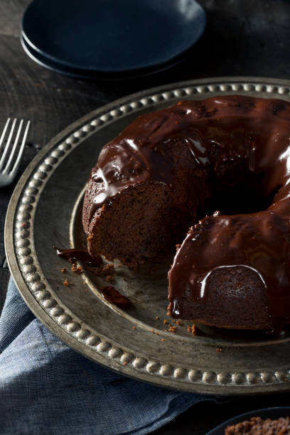 istock Sweet Homemade Dark Chocolate Bundt Cake 661963988